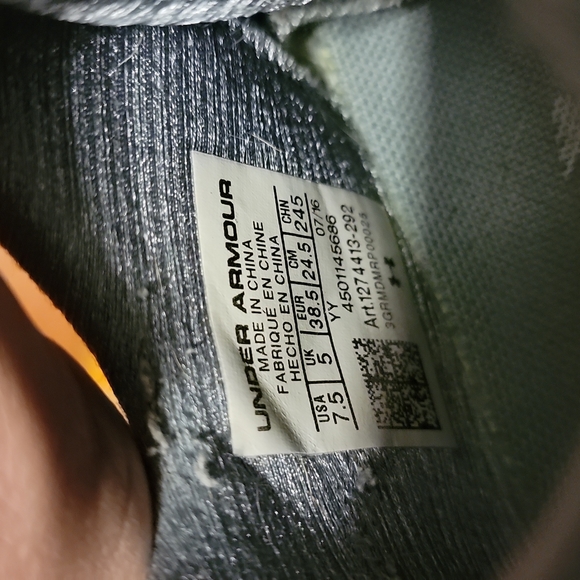 Under Armour runners - Picture 5 of 5